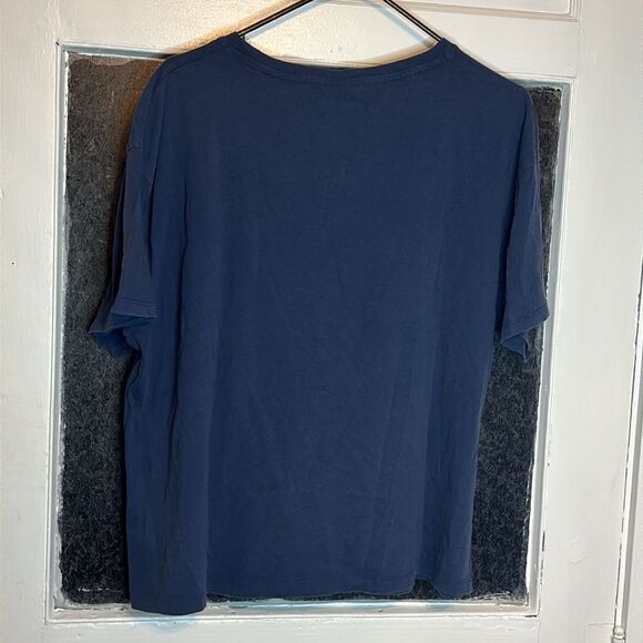 NWT Officially Licensed The Rolling Stone’s Women’s Large Navy Blue T-shirt L - Picture 8 of 8